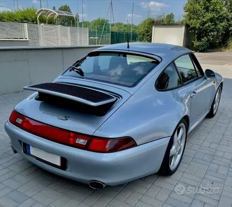 Usata Porsche 993 286 CV (210 kW) 1996 Grigio Coupé
