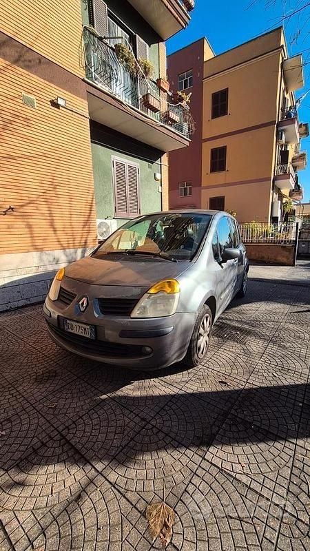 Usata Renault Modus Expression 75 CV (55 kW) 2006 Monovolume