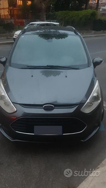 Usata Ford B-MAX Titanium 95 CV (69 kW) 2017 Grigio Monovolume
