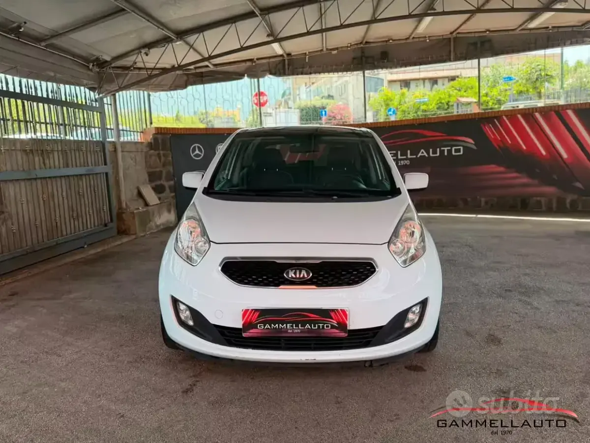 Usata Kia Venga Active 90 CV (66 kW) 2013 Utilitaria