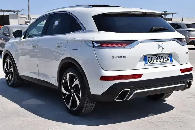 Usata DS Automobiles DS7 Crossback Grand Chic 299 CV (219 kW) 2021 Bianco SUV