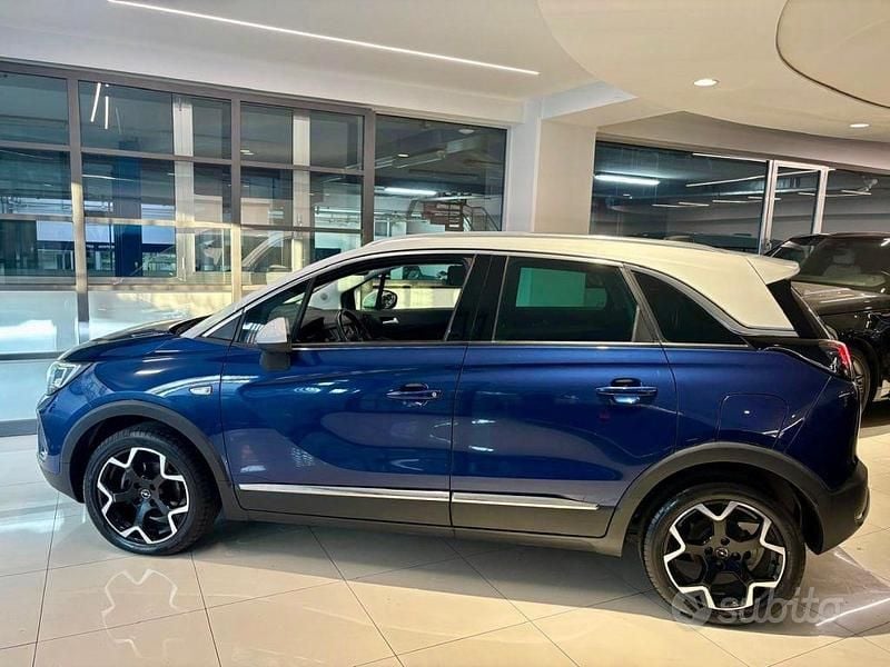 Usata Opel Crossland X 120 CV (88 kW) 2021 Blu SUV