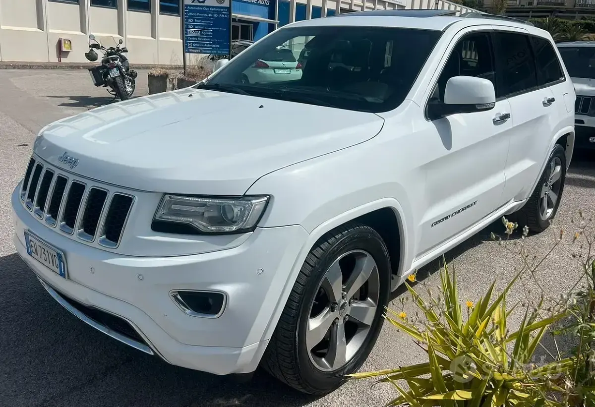 Usata Jeep Grand Cherokee Sport 250 CV (183 kW) 2014 Nero SUV