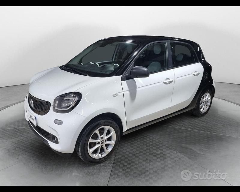 Usata Smart ForFour Passion 71 CV (52 kW) 2019 Bianco Utilitaria