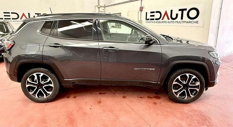 Usata Jeep Compass Limited 190 CV (139 kW) 2022 Grigio SUV