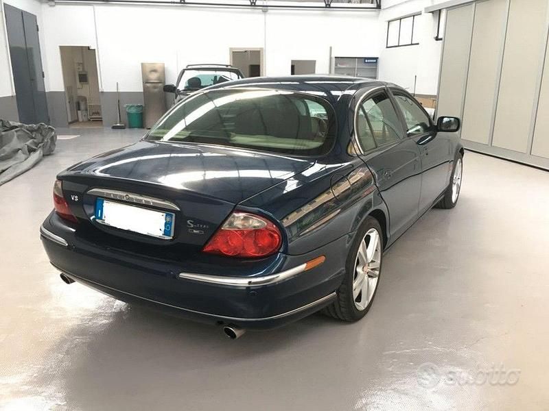 Usata Jaguar S-Type S 276 CV (202 kW) 2001 Blu Berlina