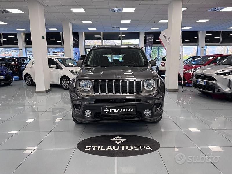 Usata Jeep Renegade Limited 140 CV (102 kW) 2020 Grigio SUV