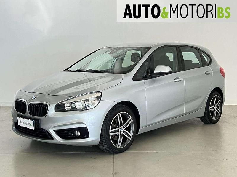 Usata BMW 216 Active Tourer Sport Line 116 CV (85 kW) 2015 Argento Monovolume