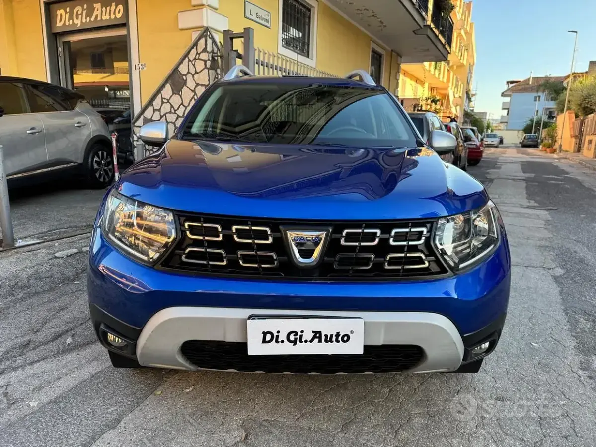 Käytetty Dacia Duster Prestige 101 HP (74 kW) 2020 Sininen Katumaasturi