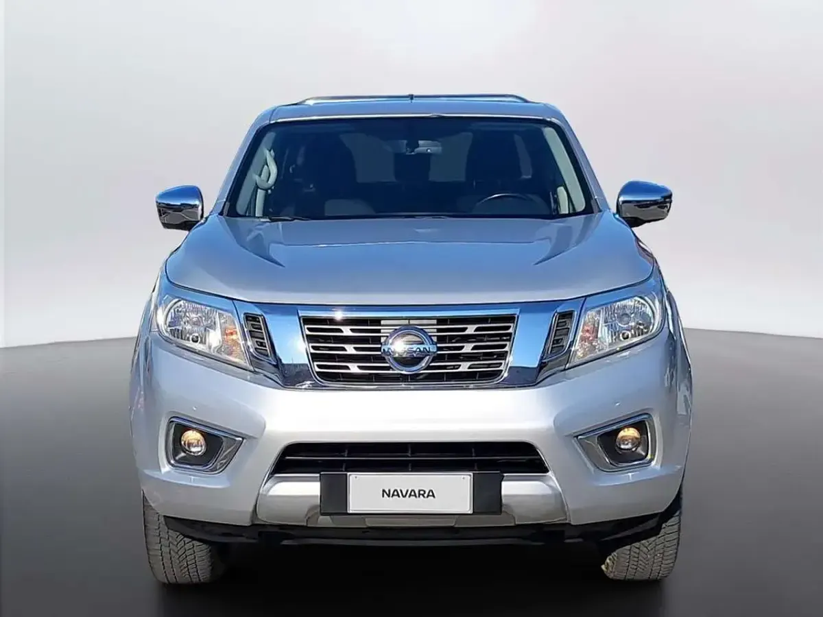 Usata Nissan Navara N-Connecta 190 CV (139 kW) 2020 Grigio Pick-up