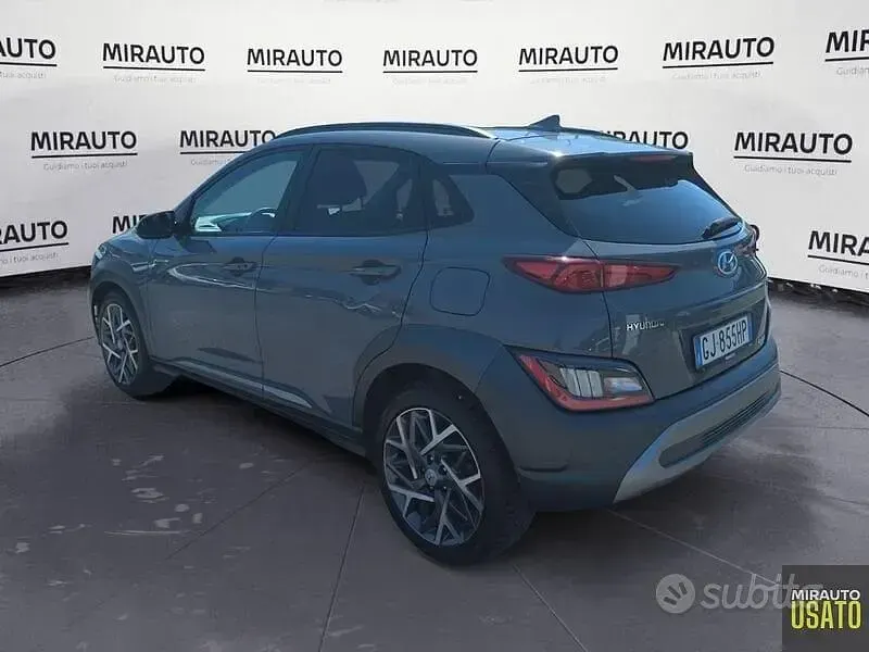 Usata Hyundai Kona 141 CV (103 kW) 2022 Grigio SUV