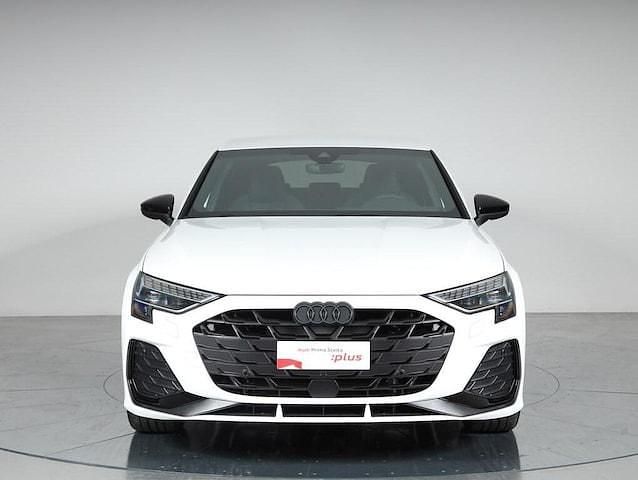 Nuova Audi A3 S-Line 272 CV (200 kW) 2025 Bianco arkona Berlina