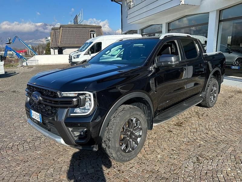 Usata Ford Ranger Wildtrack 205 CV (150 kW) 2024 Nero metallizzato Pick-up