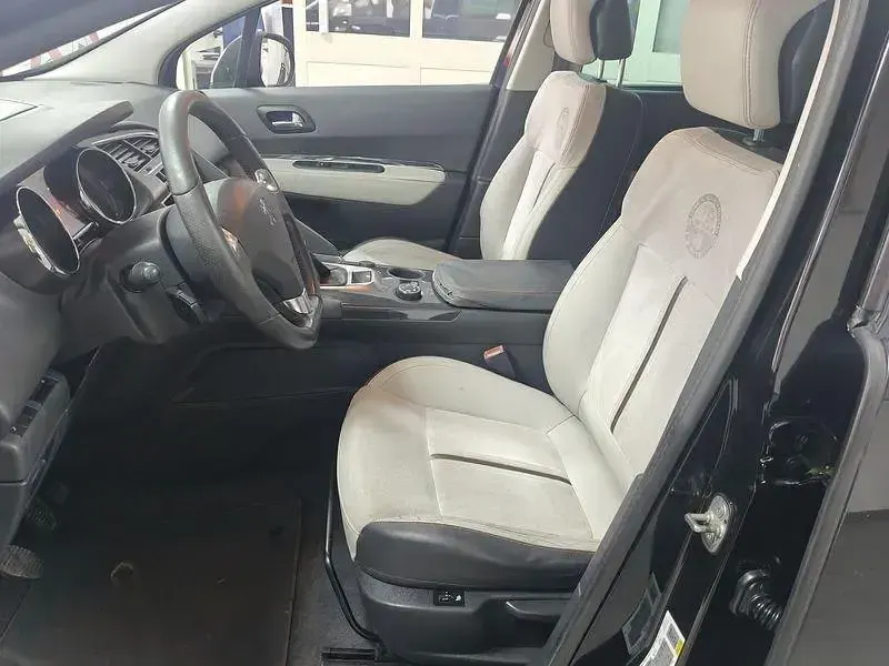 Usata Peugeot 3008 Allure 114 CV (83 kW) 2013 Viola Station wagon