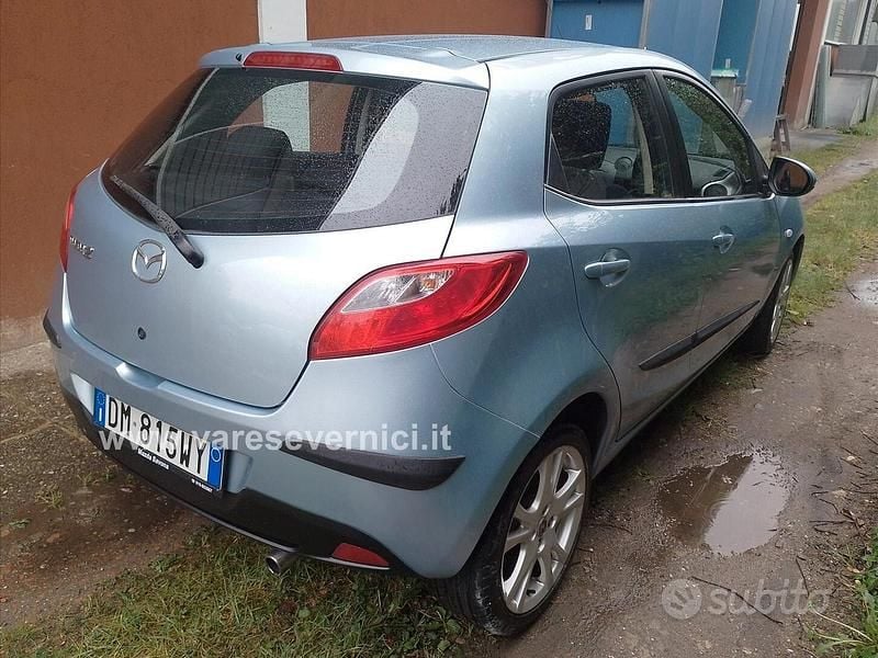 Usata Mazda 2 86 CV (63 kW) 2008 Blu Utilitaria