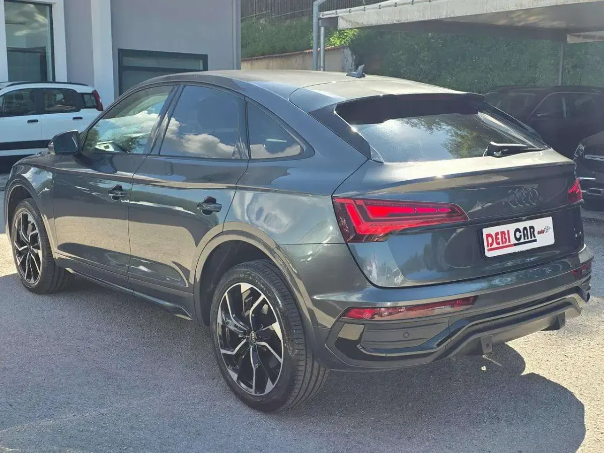 Usata Audi Q5 S-Line 204 CV (150 kW) 2022 Grigio scuro SUV