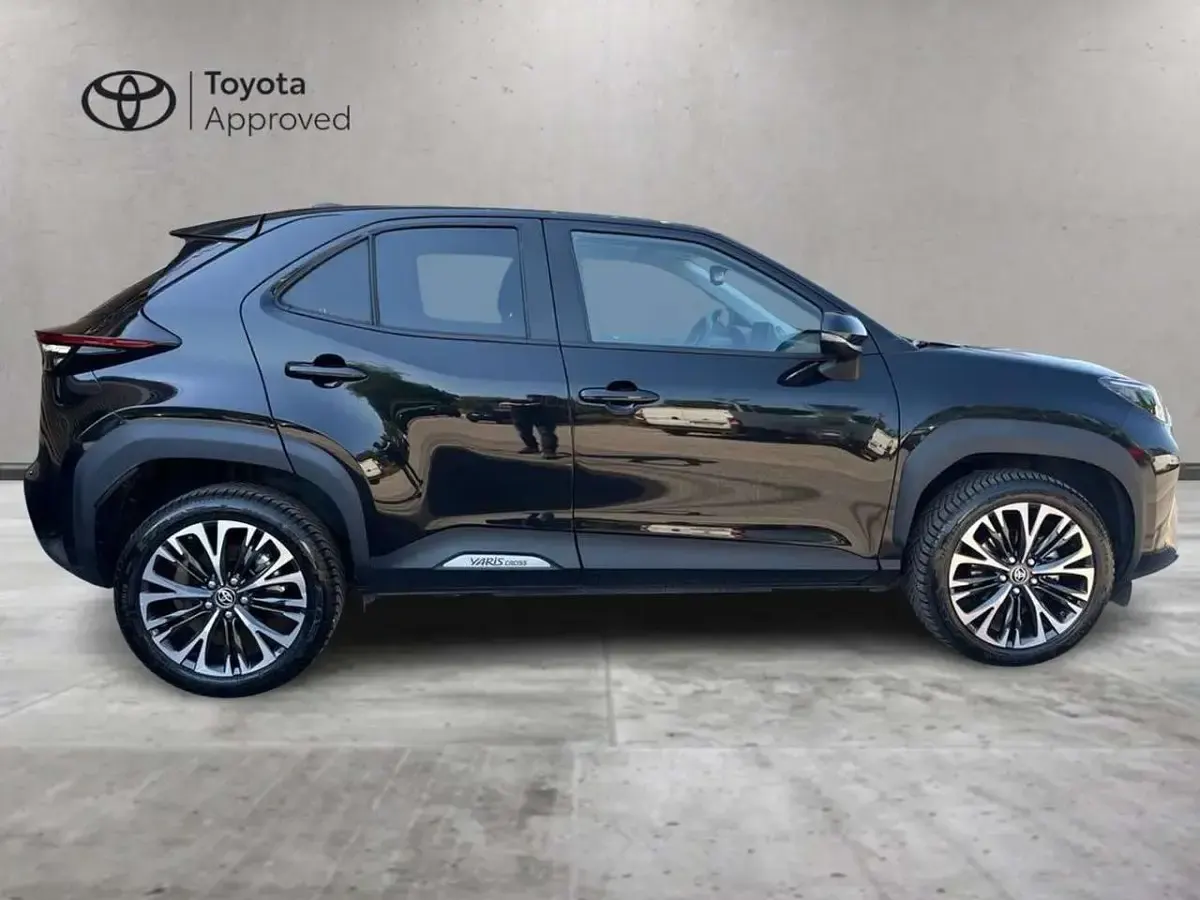 Usata Toyota Yaris Lounge 92 CV (67 kW) 2022 Other Utilitaria