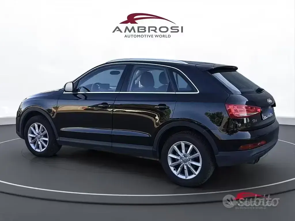 Usata Audi Q3 140 CV (102 kW) 2012 Nero SUV