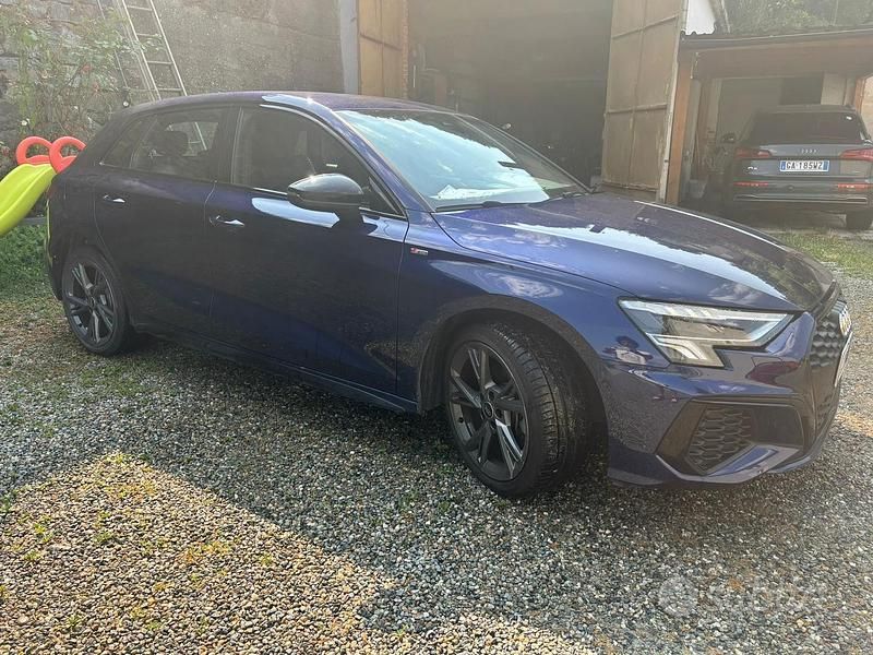 Usata Audi A3 Sportback e-tron S-Line 204 CV (150 kW) 2022 Blu Utilitaria