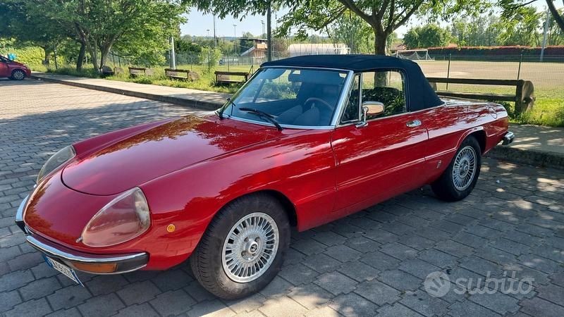 Usata Alfa Romeo Spider Veloce 128 CV (94 kW) 1980 Cabrio