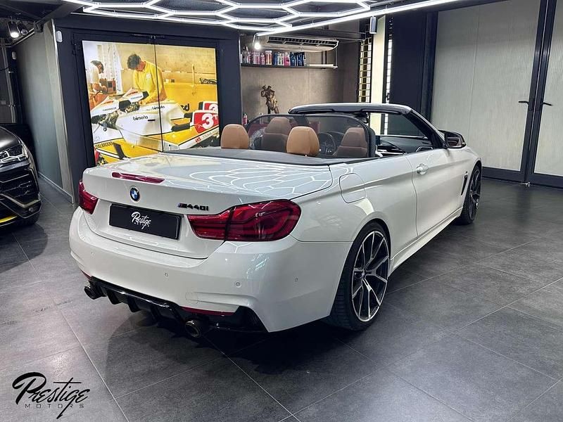 Begagnad BMW 440 M Sport 326 HK (239 kW) 2018 Vit Cab