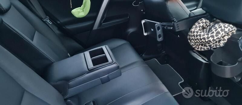 Usata Toyota RAV4 Hybrid 2018 Giallo SUV