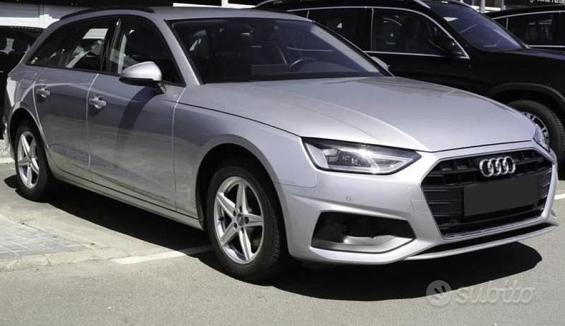 Usata Audi A4 Business 150 CV (110 kW) 2020 Argento Station wagon