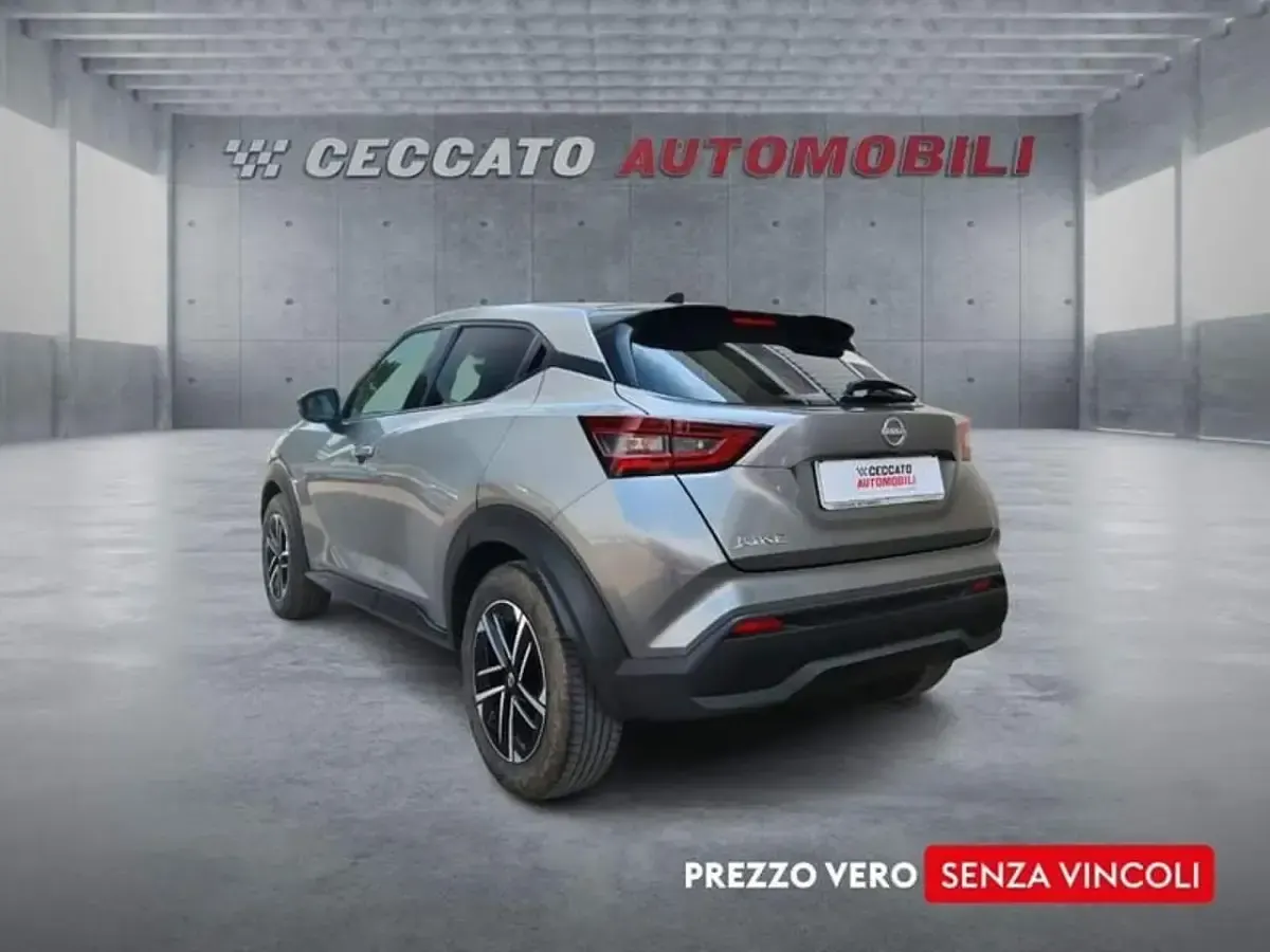 Usata Nissan Juke N-Connecta 114 CV (83 kW) 2025 Grigio SUV