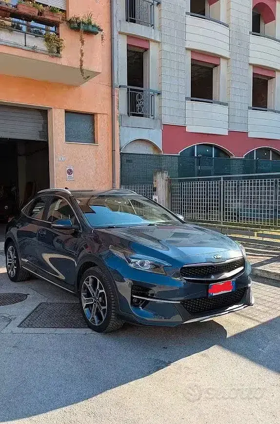 Second-hand Kia XCeed Style 116 CP (85 kW) 2020 Albastru SUV