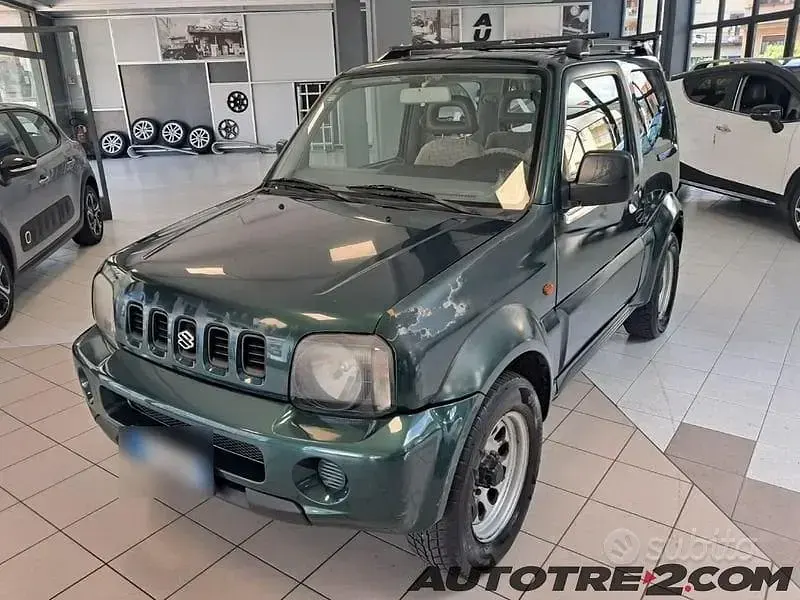 Usata Suzuki Jimny 80 CV (58 kW) 2000 Verde SUV