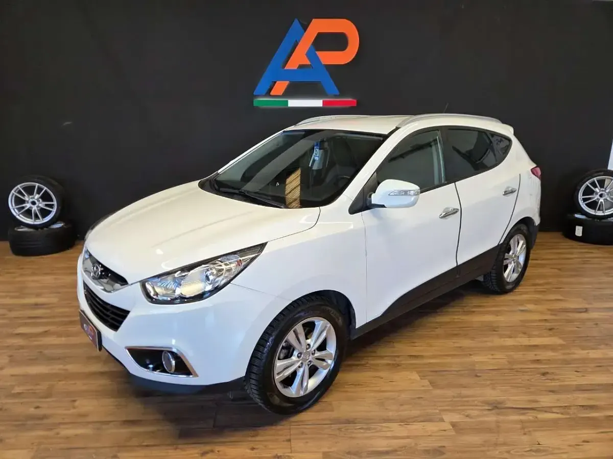 Usata Hyundai ix35 Style 116 CV (85 kW) 2012 Bianco SUV