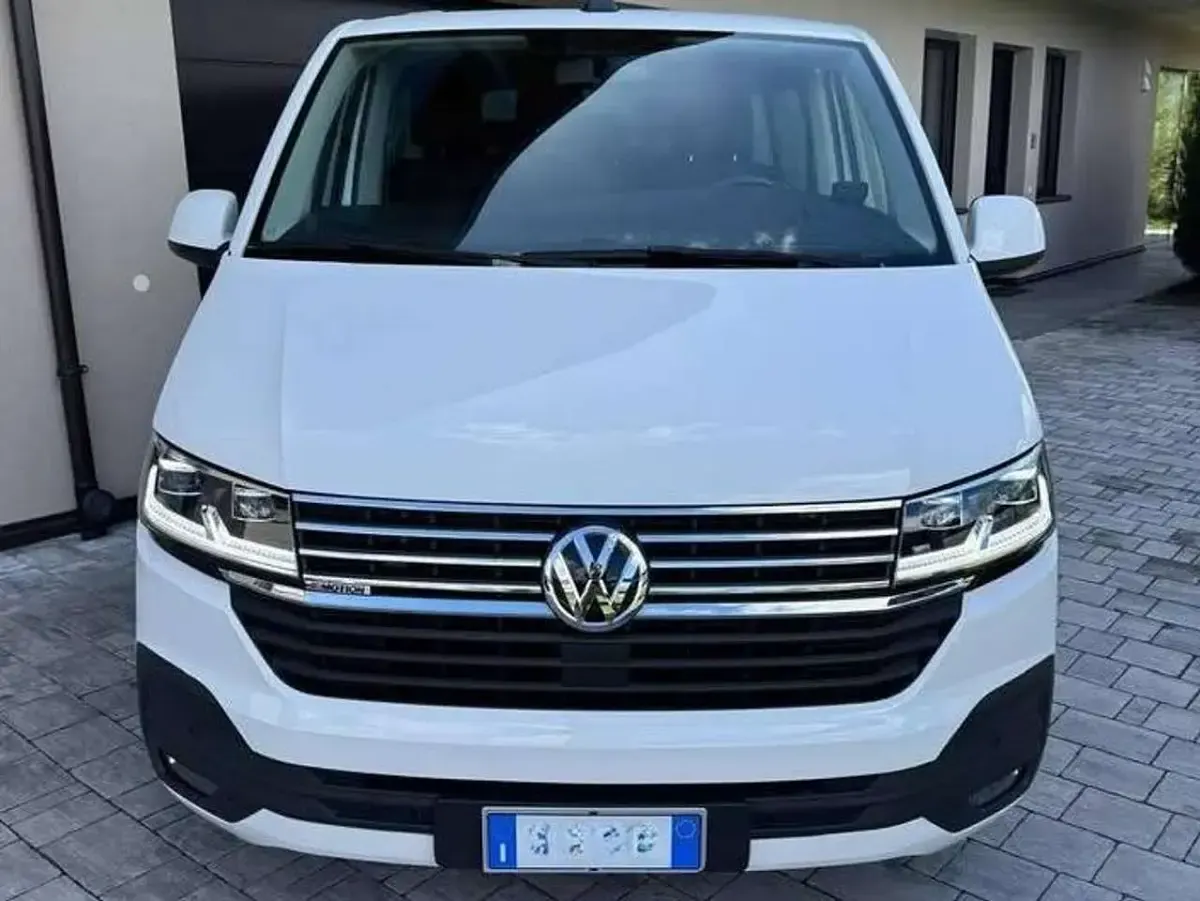 Usata VW Caravelle 150 CV (110 kW) 2021 Candy white Furgone