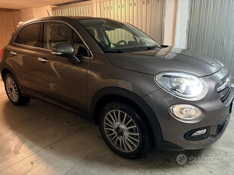 Usata Fiat 500X Lounge 120 CV (88 kW) 2017 Marrone SUV