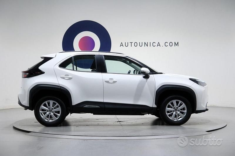 Usata Toyota Yaris Cross Active 92 CV (67 kW) 2023 Bianco SUV