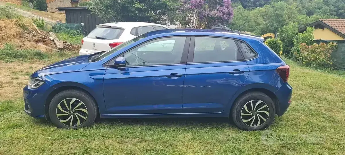Usata VW Polo Life 80 CV (58 kW) 2024 Bluazzurro Utilitaria