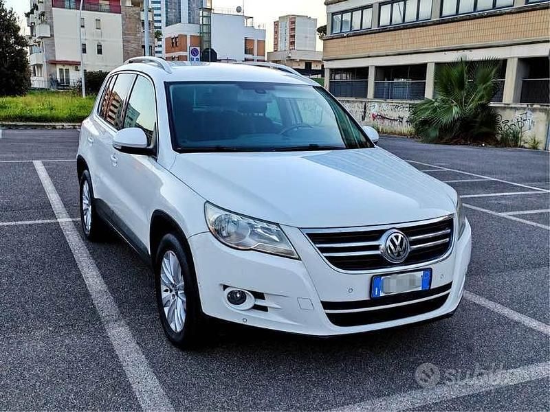 Usata VW Tiguan 150 CV (110 kW) 2011 Bianco SUV