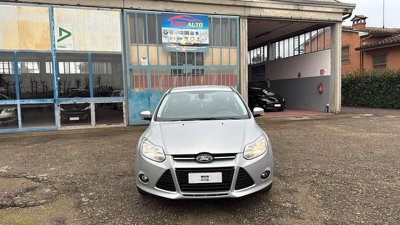 Usata Ford Focus Titanium 115 CV (84 kW) 2014 Argento Berlina