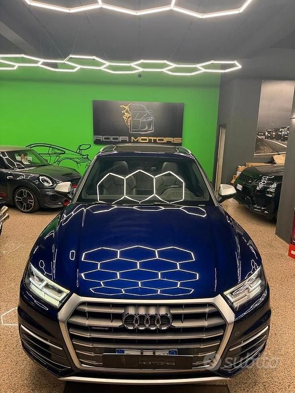 Usata Audi Q5 Ambiente 190 CV (139 kW) 2017 Blu SUV