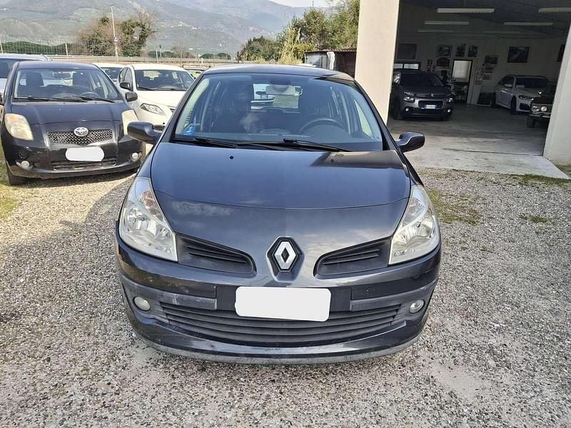 Usata Renault Clio III 68 CV (50 kW) 2007 Grigio Berlina