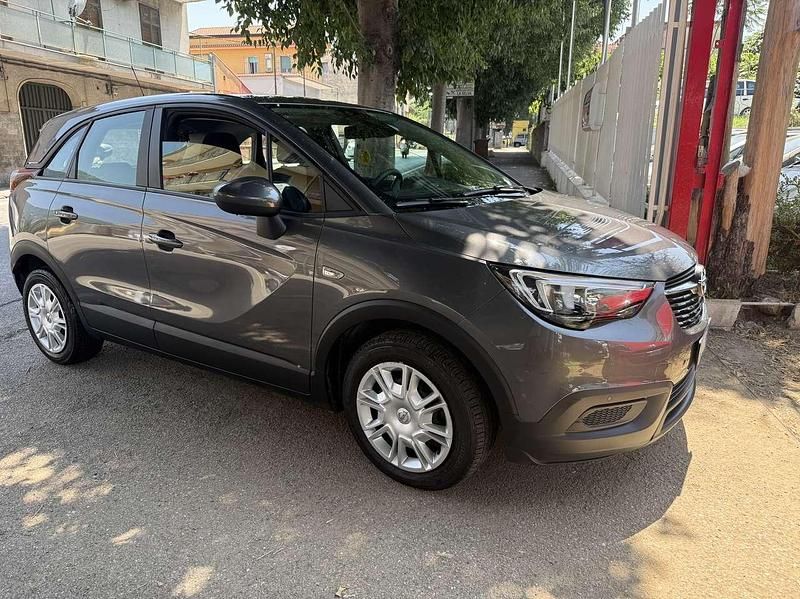 Usata Opel Crossland X Innovation 83 CV (61 kW) 2020 Grigio SUV