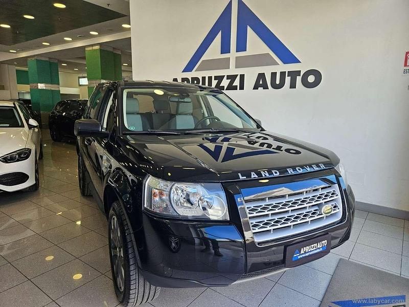Nero Usata 2010 Land Rover Freelander 2 HSE SUV | 8800 € (Molto cara) - Immagine 1/4