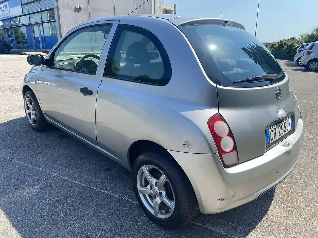 Usata Nissan Micra Acenta 80 CV (58 kW) 2004 Utilitaria