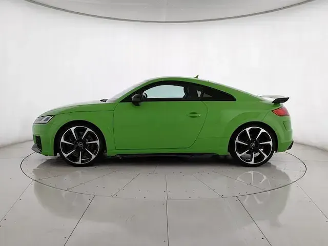 Begagnad Audi TT Comfort 400 HK (294 kW) 2023 Grön Sportkupé