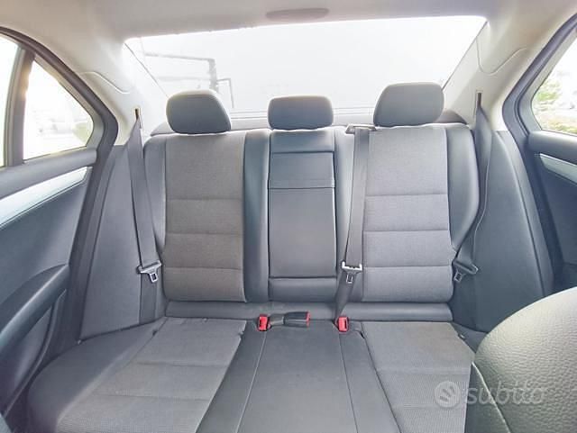 Occasion Mercedes C200 136 ch (100 kW) 2010 Gris Berline