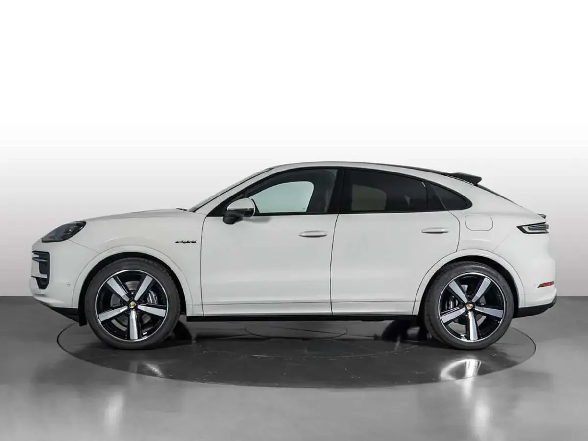 Nuova Porsche Cayenne 470 CV (345 kW) 2026 Gesso SUV