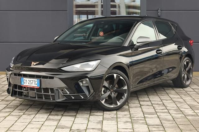 Usata Cupra Leon 150 CV (110 kW) 2025 Nero Berlina