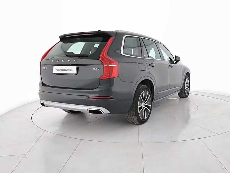 Usata Volvo XC90 Momentum 235 CV (172 kW) 2021 Grigio SUV