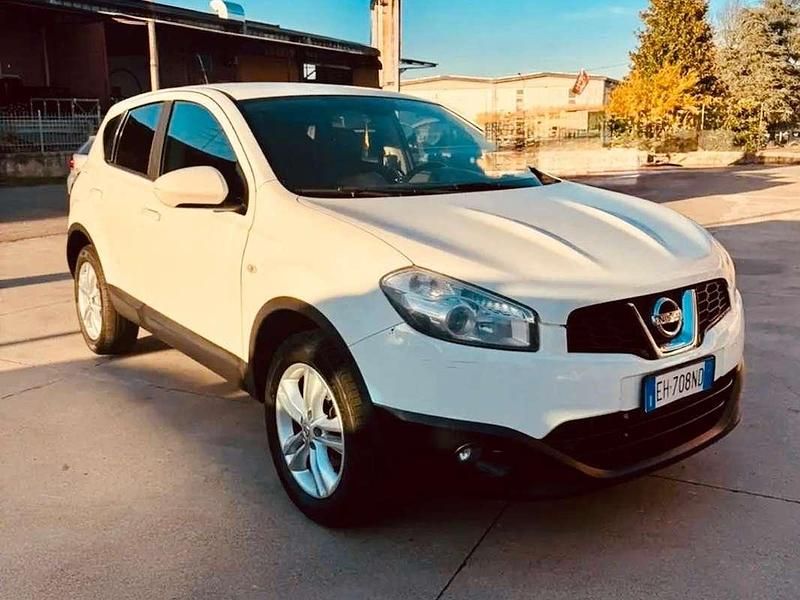 Usata Nissan Qashqai Acenta 110 CV (80 kW) 2011 Bianco SUV