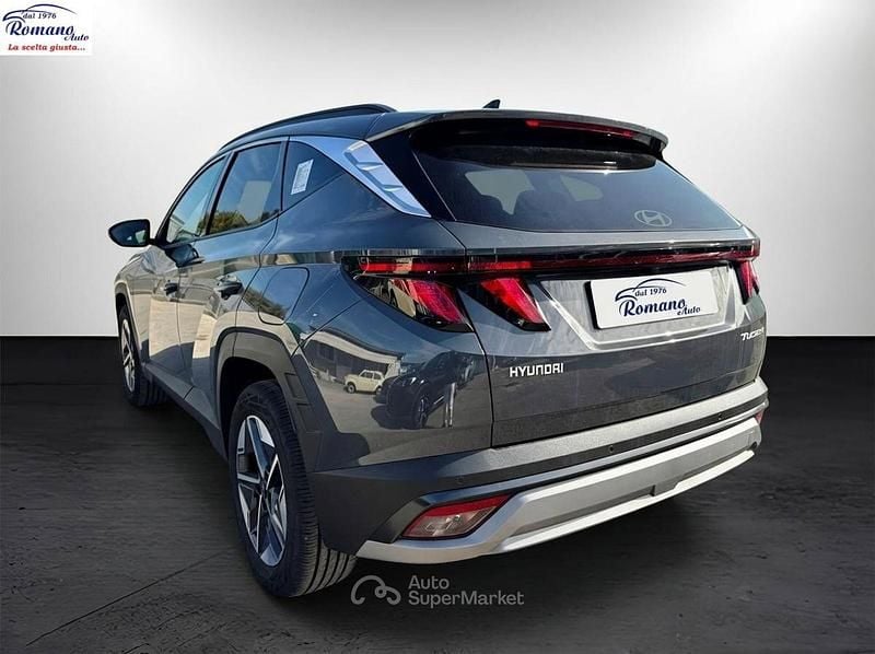 Nuova Hyundai Tucson 137 CV (100 kW) 2026 Gray SUV