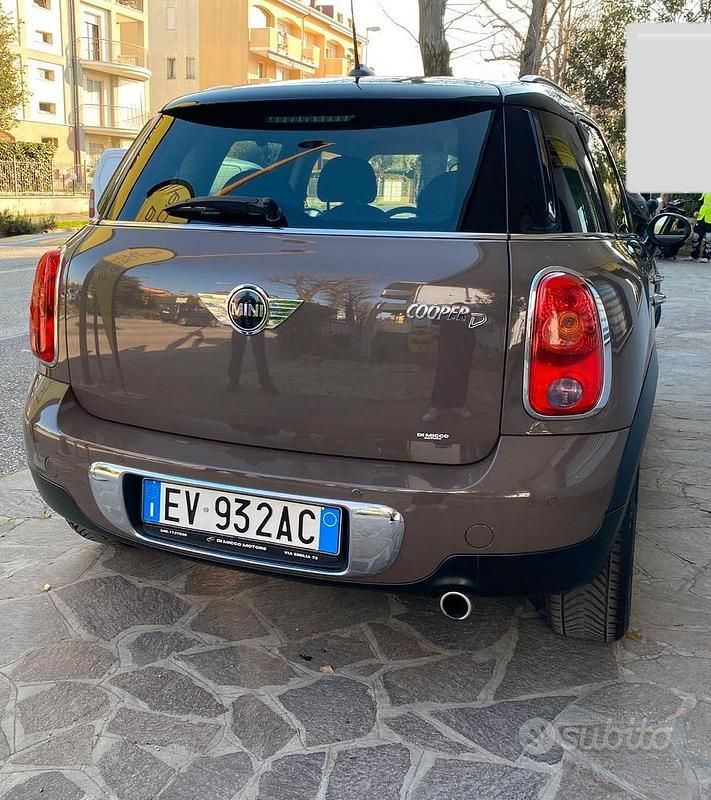 Usata Mini Cooper D 2014 Marrone Utilitaria
